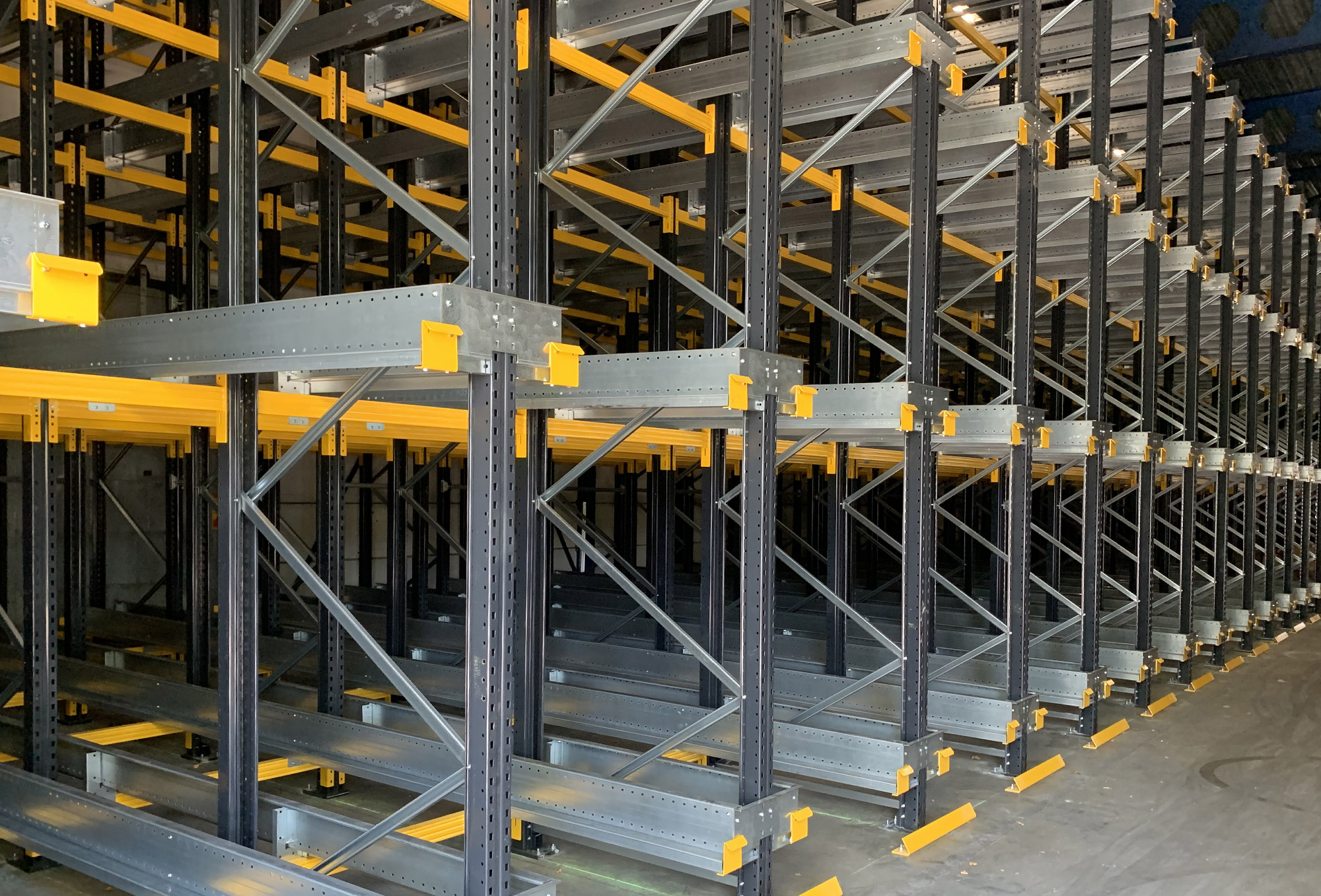 magazijnstelling keuren